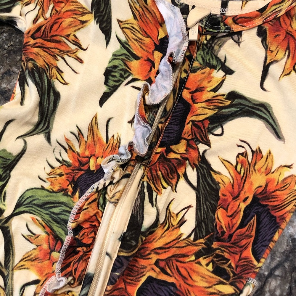 Posh Peanut Arev Ruffle Footie 0-3 Months